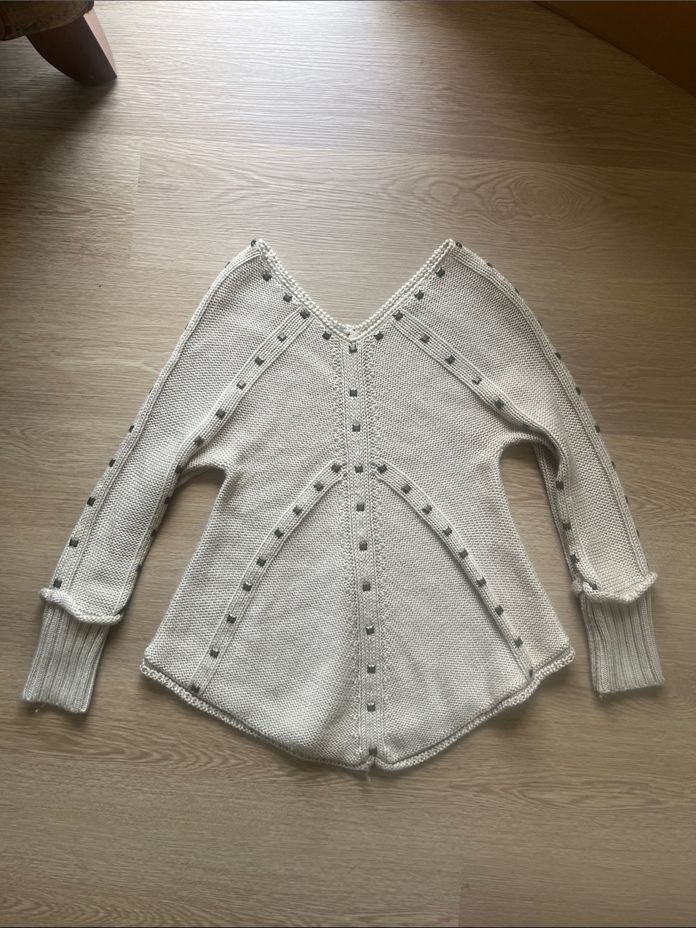 Ya Los Angeles Cream V-Neck Sweater with Stud Accents